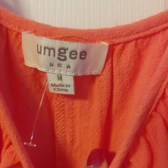 Umgee Coral Cold Shoulder Dress with Crochet Detail Size Med NWT - Picture 3 of 4